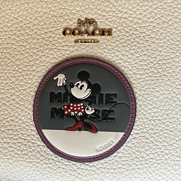 DINSEY X COACH CLUTCH NWT MINNIE MOUSE - Picture 6 of 7